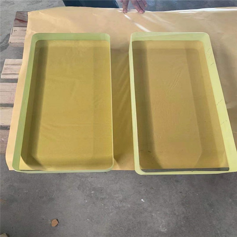 吐鲁番铅玻璃